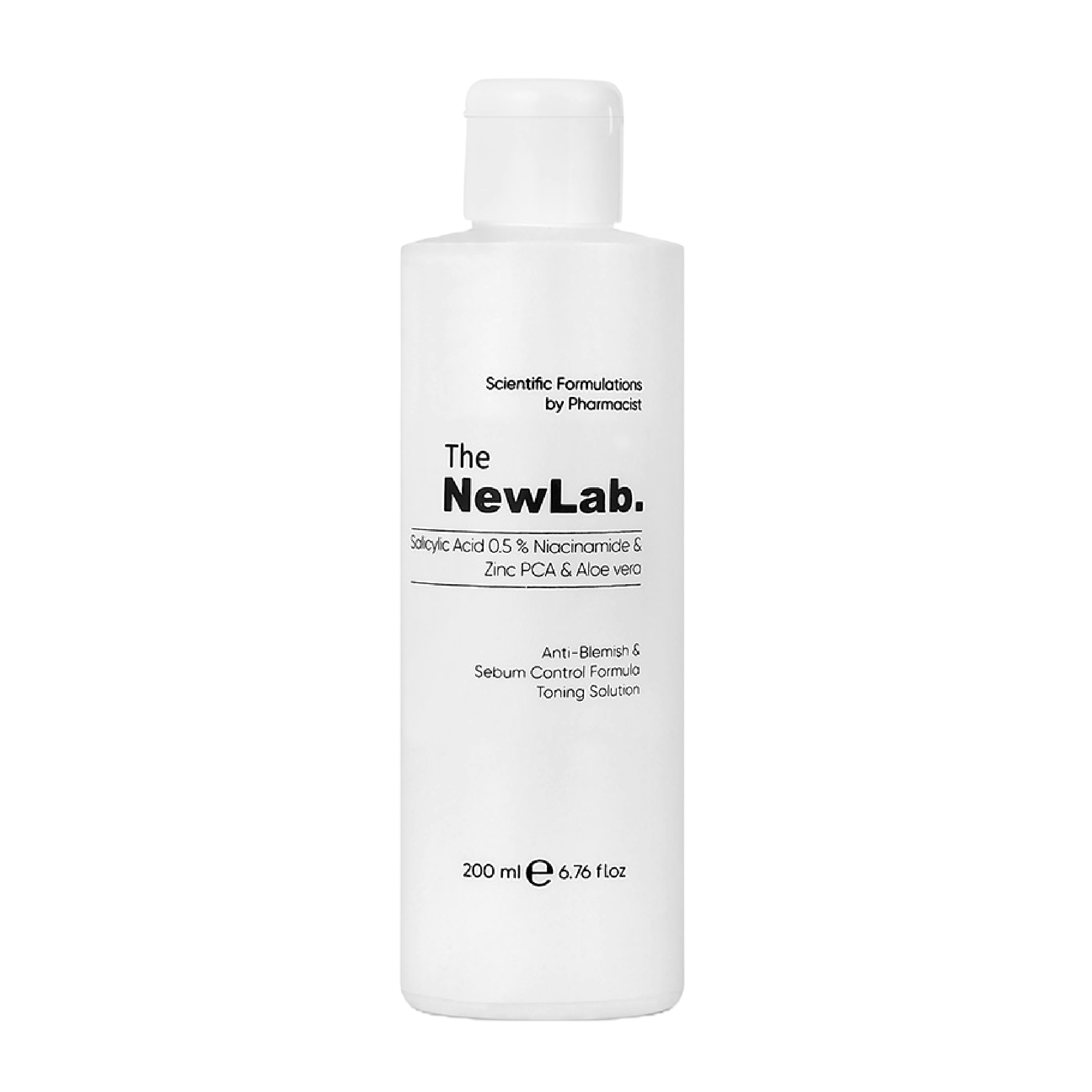 The NewLab Anti-Blemish & Sebum Control Gentle Facial Toner 200 ml helps regulate sebum and combat blemishes. Formulated with salicylic acid and niacinamide for clearer skin.