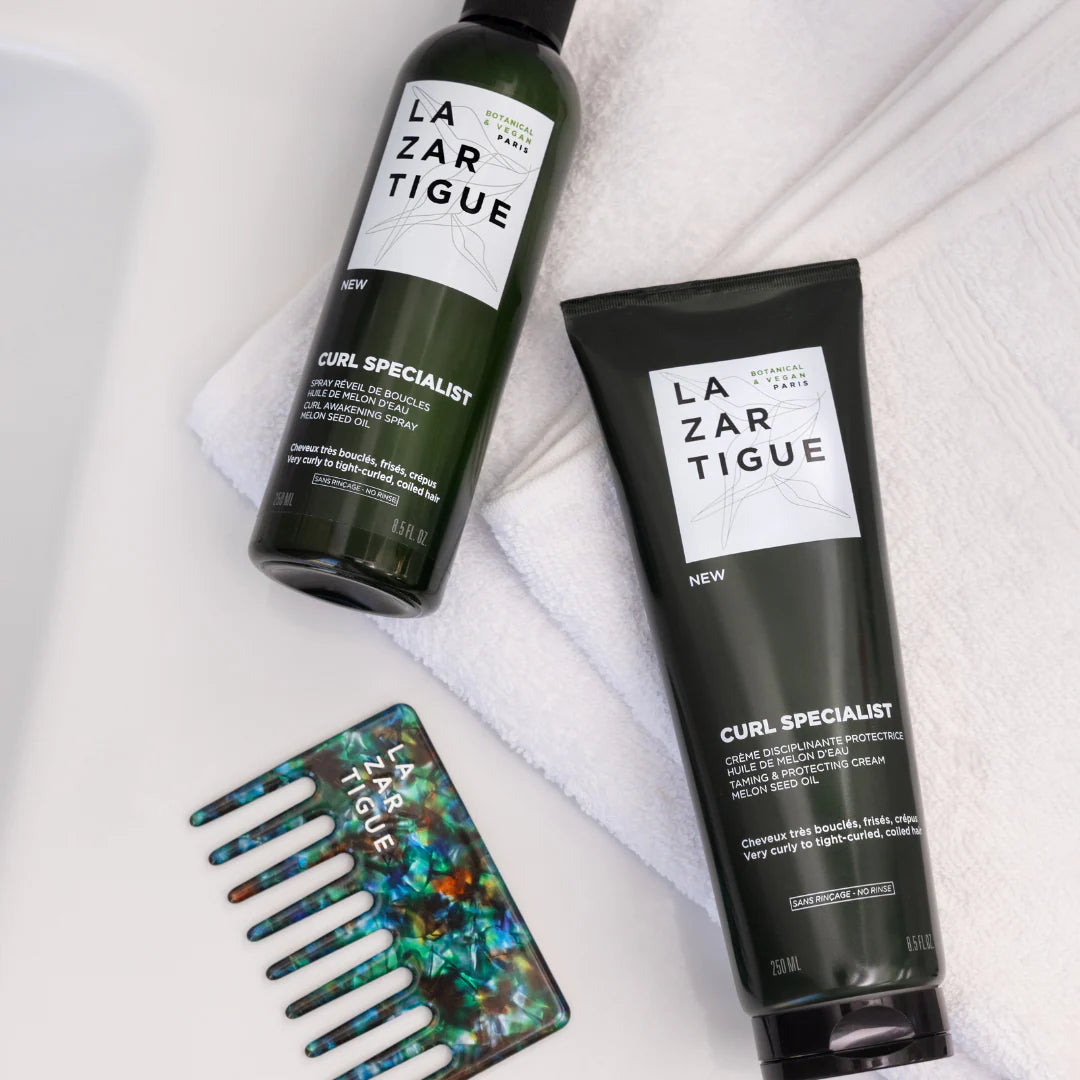 Lazartigue Curl Specialist hair care products with spray and cream, ideal for curly, frizz-prone hair, sulfate-free and vegan.