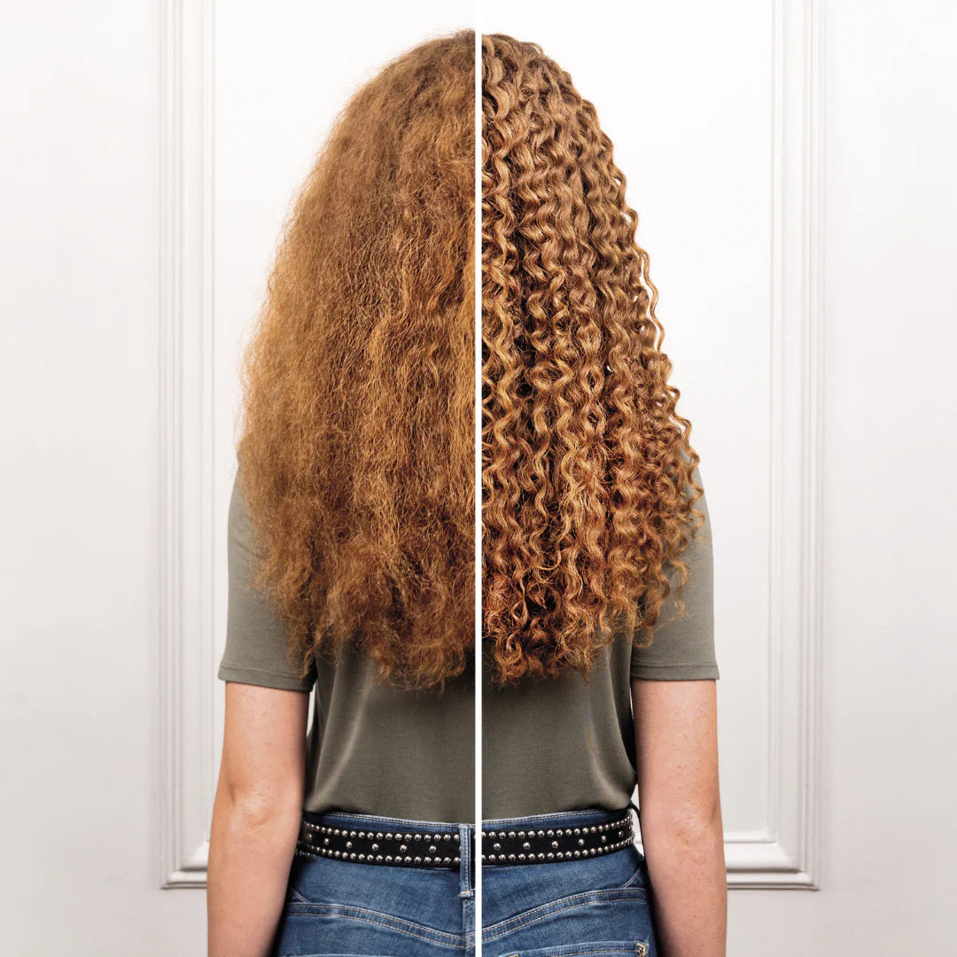 Before and after results of Lazartigue Curl Mask on curly hair, showing transformation from frizzy to defined curls. Enhances moisture and curl shape.