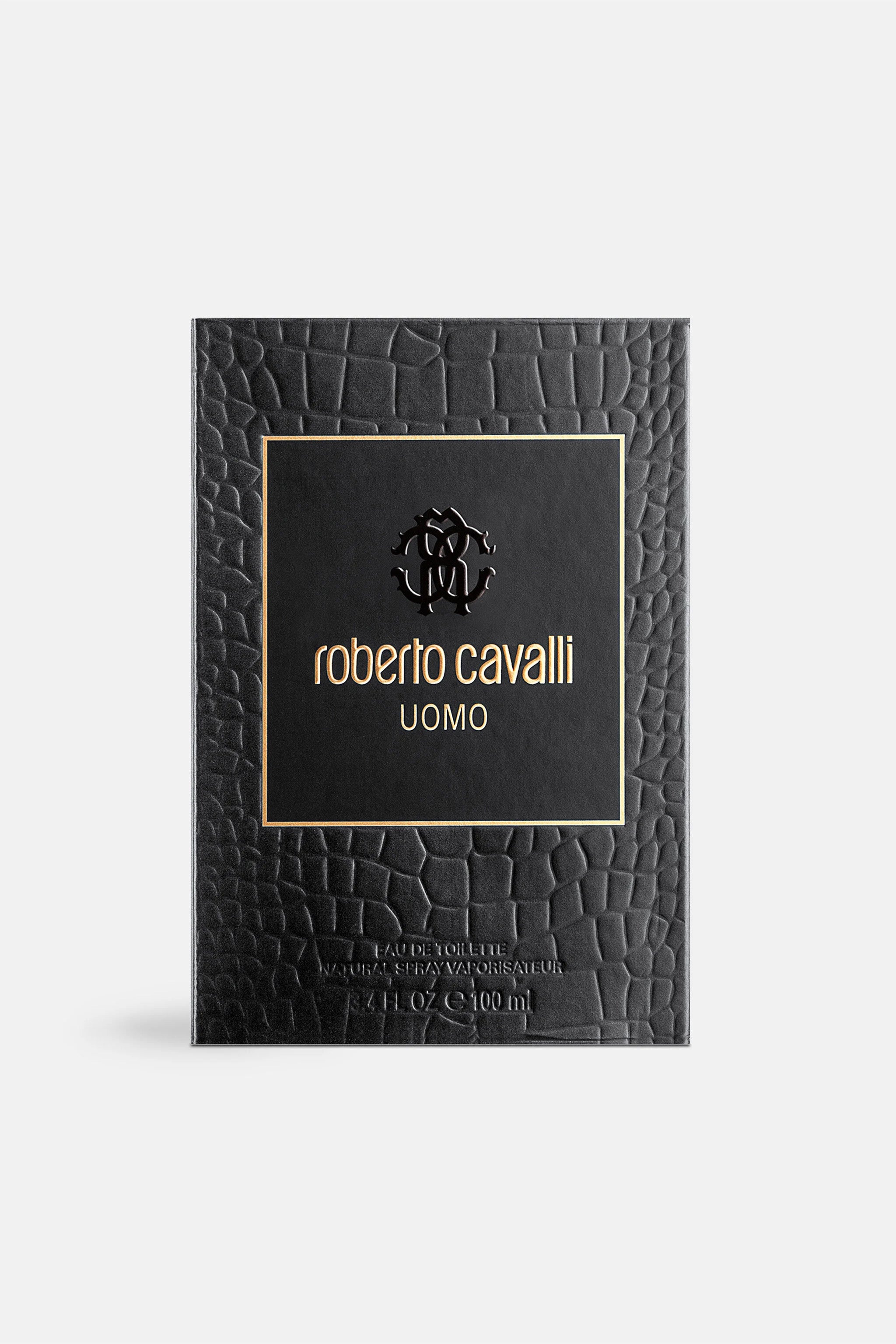 Roberto Cavalli UOMO EDT 100ml packaging with crocodile-textured black box and gold logo, ideal for luxury men's fragrances.