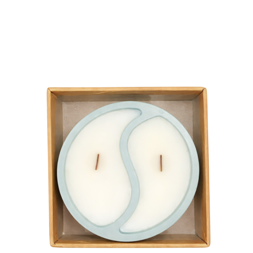 Top view of SerrBeauty Winter Hush Candle showing yin-yang wax design with two wooden wicks, ideal for calming home ambiance.
